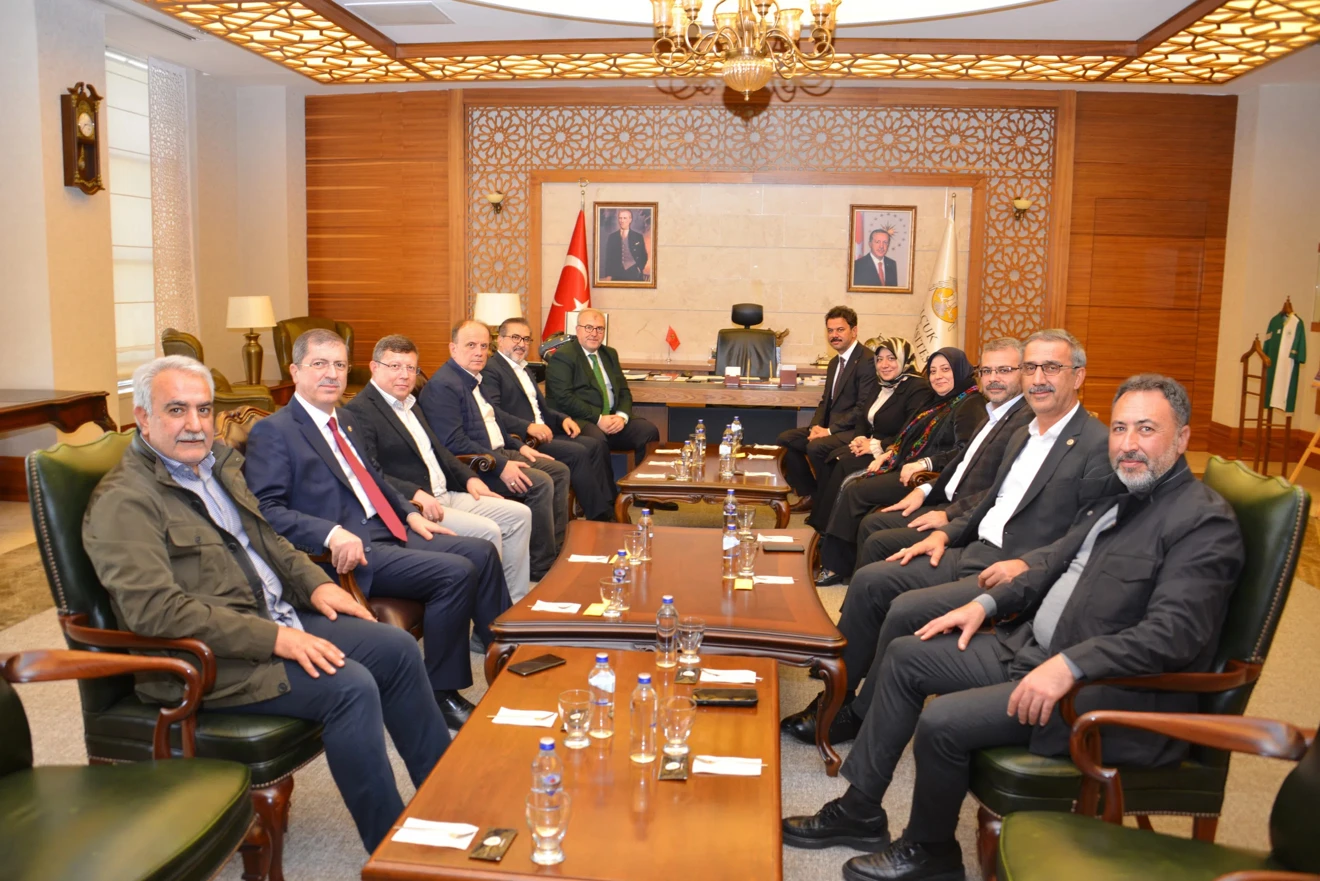 Selçuk Üniversitesi mezunlar derneği kuruldu: İlk üyeleri milletvekilleri oldu